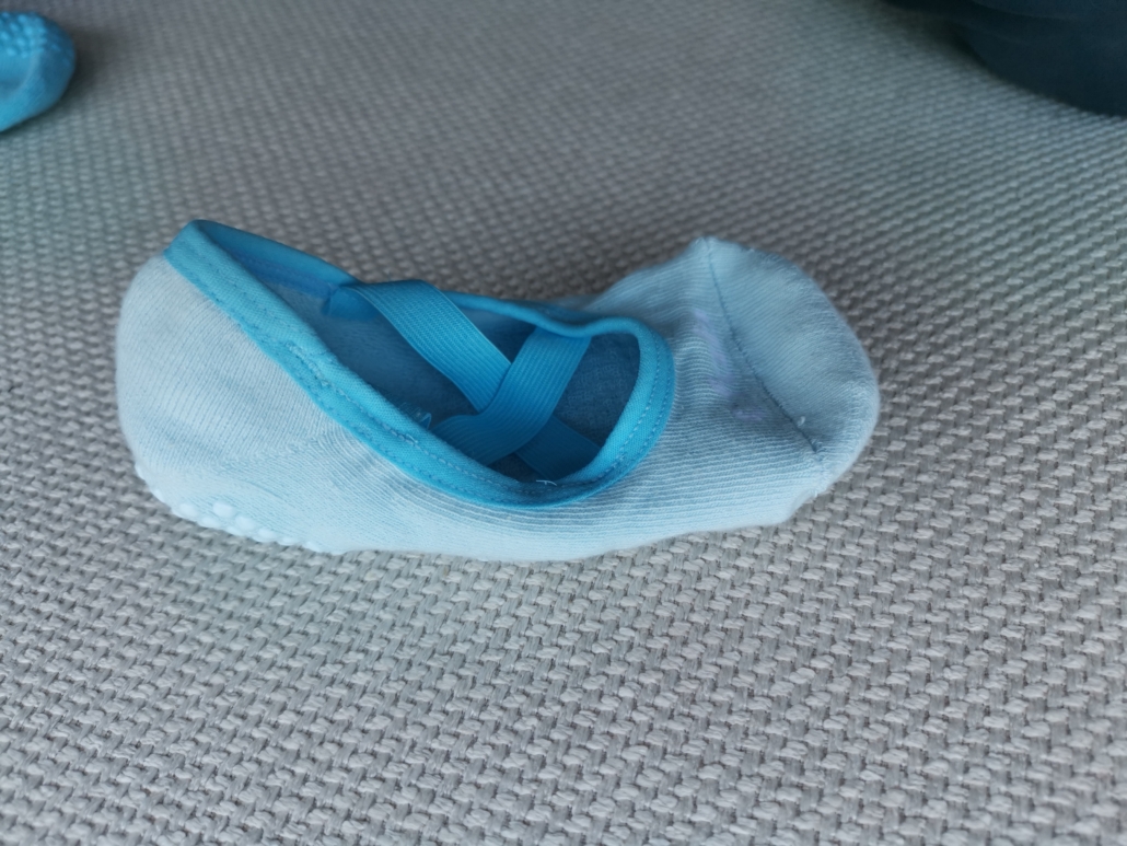 custom pilates yoga socks with X strapes, side view