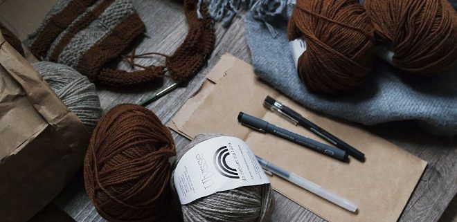 Custom sock manufacturing-sampling-knitting socks